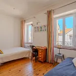 Maison De Avec Parking Couvert *