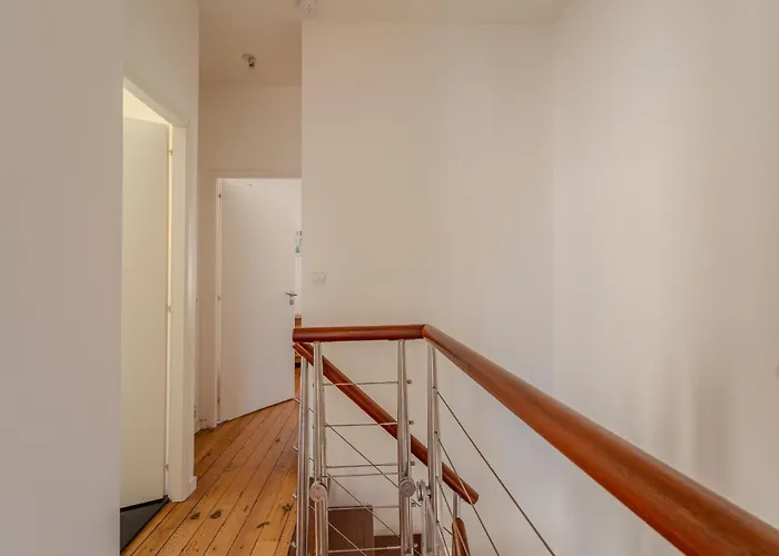 Maison De Avec Garage Prive 度假居 *